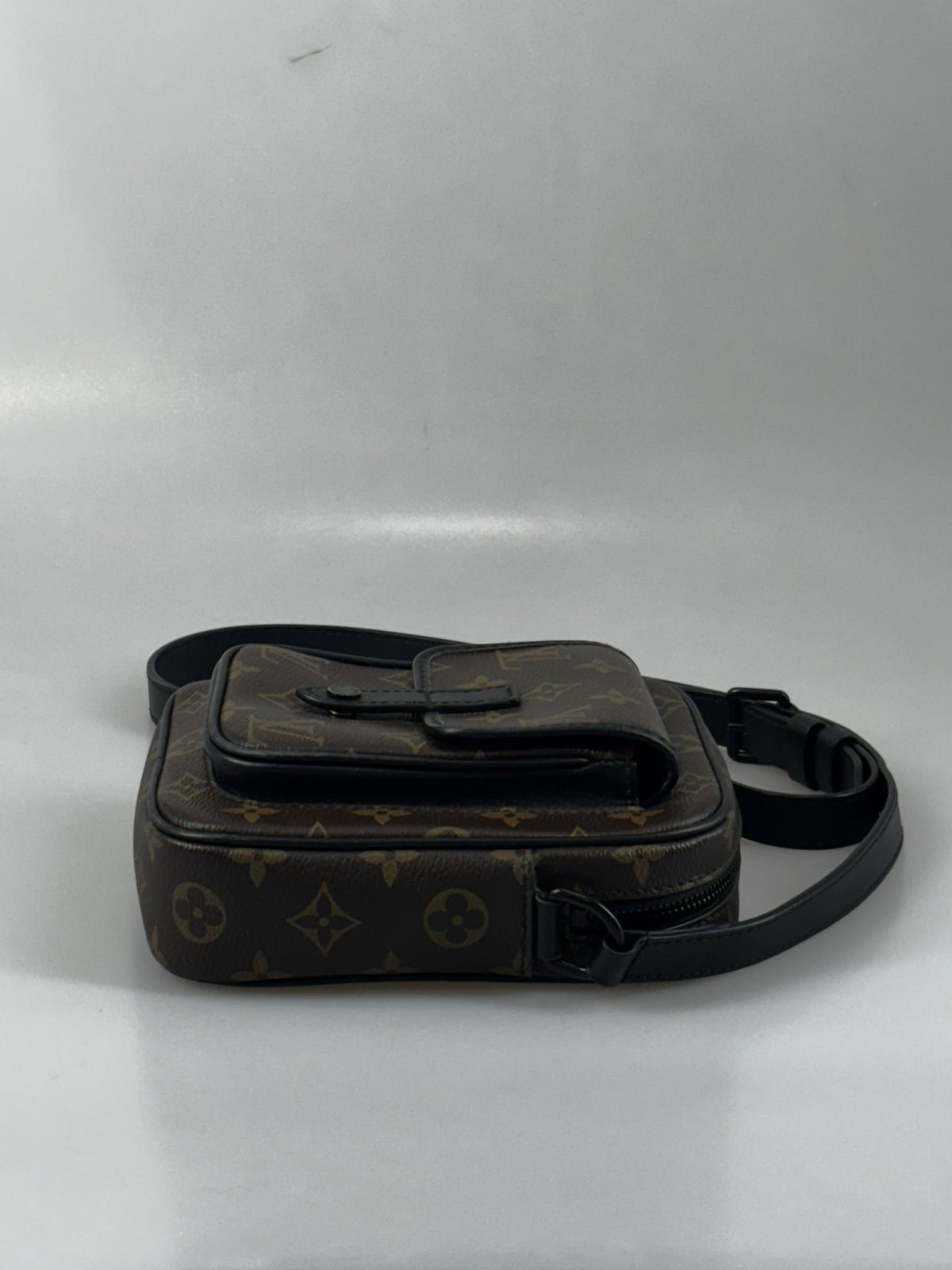 Louis Vuitton väska SV16043