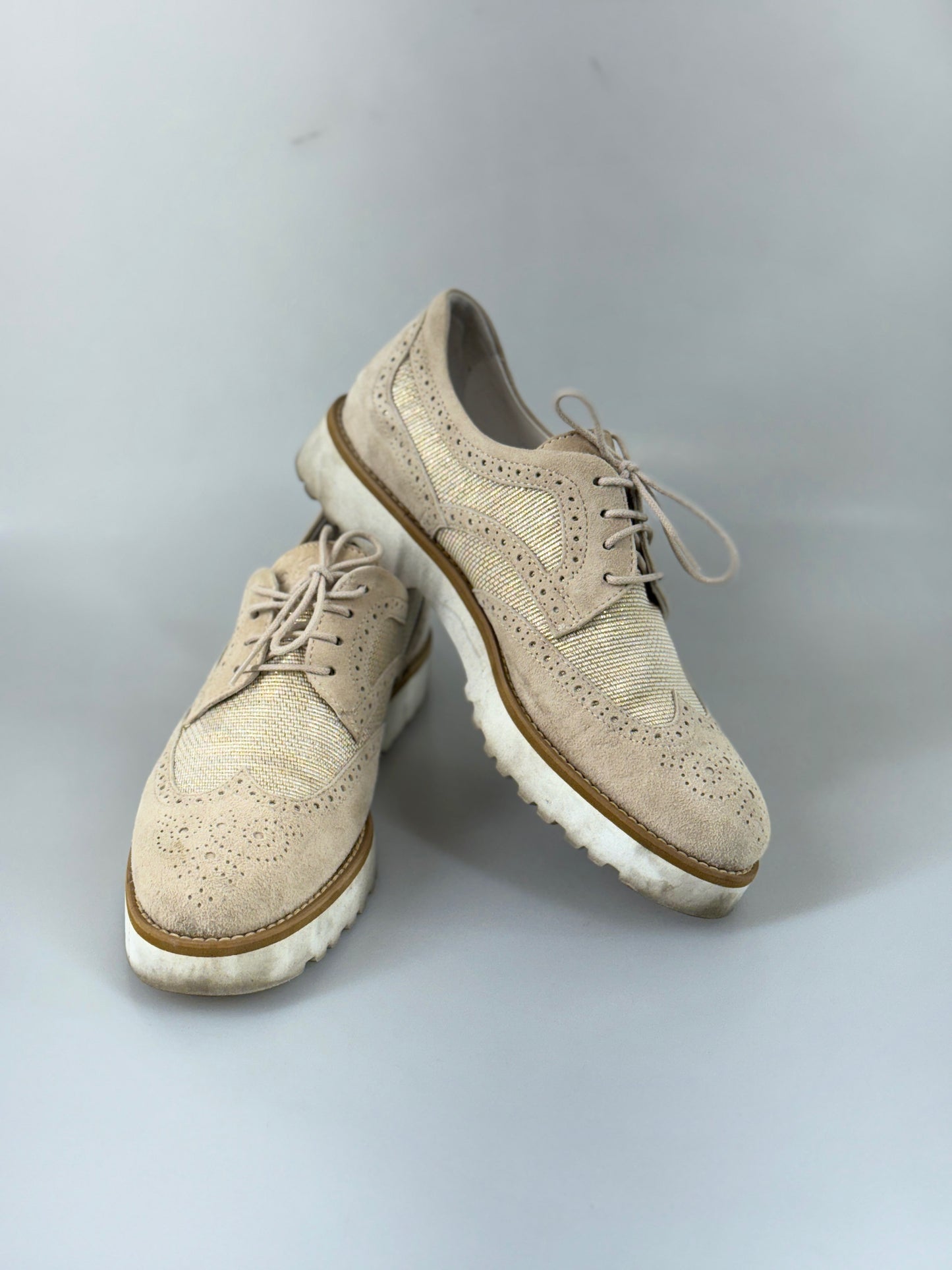 Hogan skor 38 SV14527