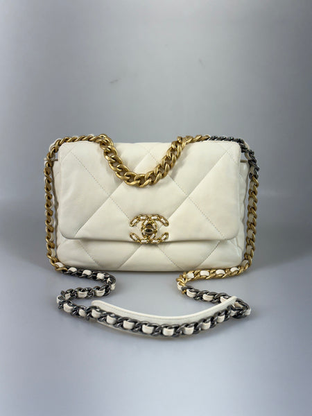 Chanel 19 medium väska SV14578