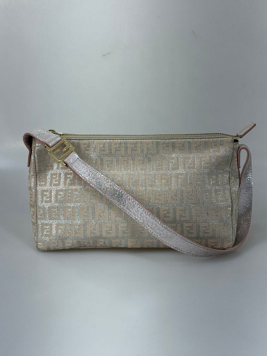 Fendi zip pouchette väska SV16152