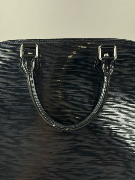Louis Vuitton Alma GM väska SV14879