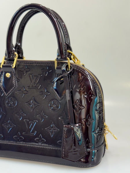 Louis Vuitton Alma BB väska SV14932