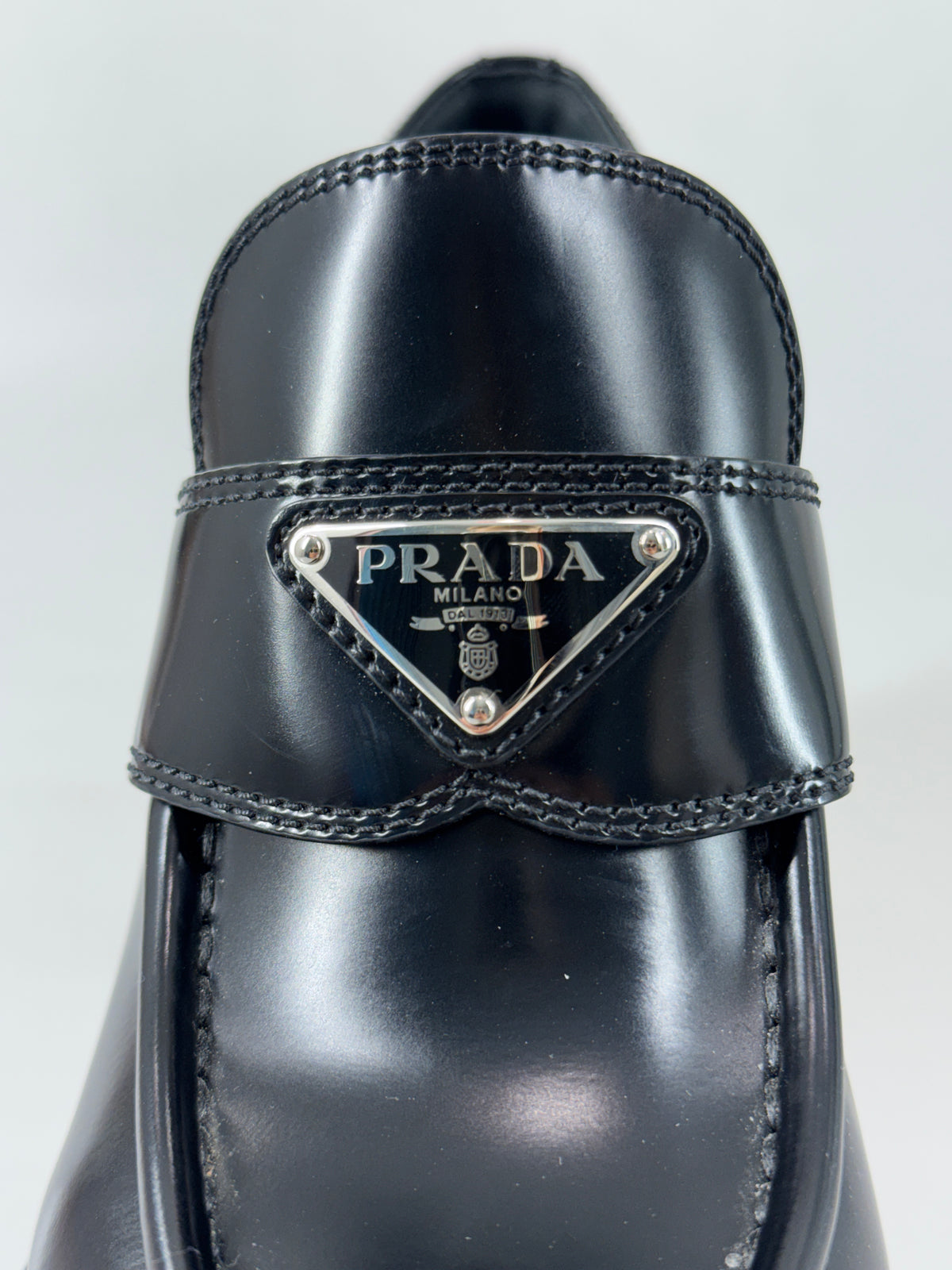 Prada höga loafers 39 SV16474