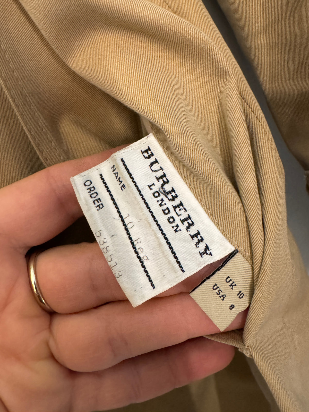 Burberry trenchcoat 38 SV16338