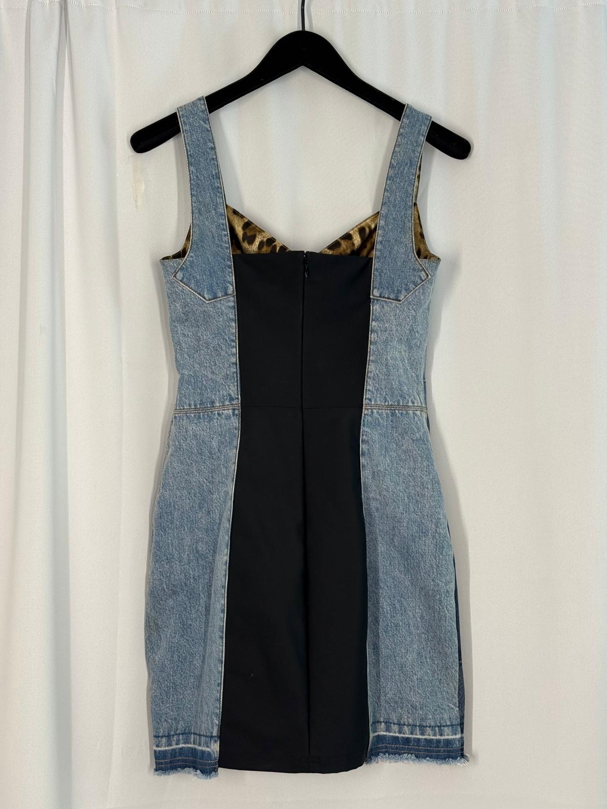 Dolce & Gabbana klänning It 42 SV15354