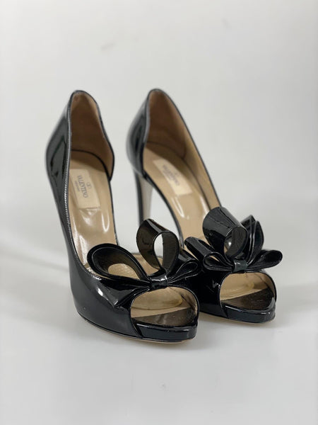 Valentino Garavani peeptoe pumps 39 SV13390