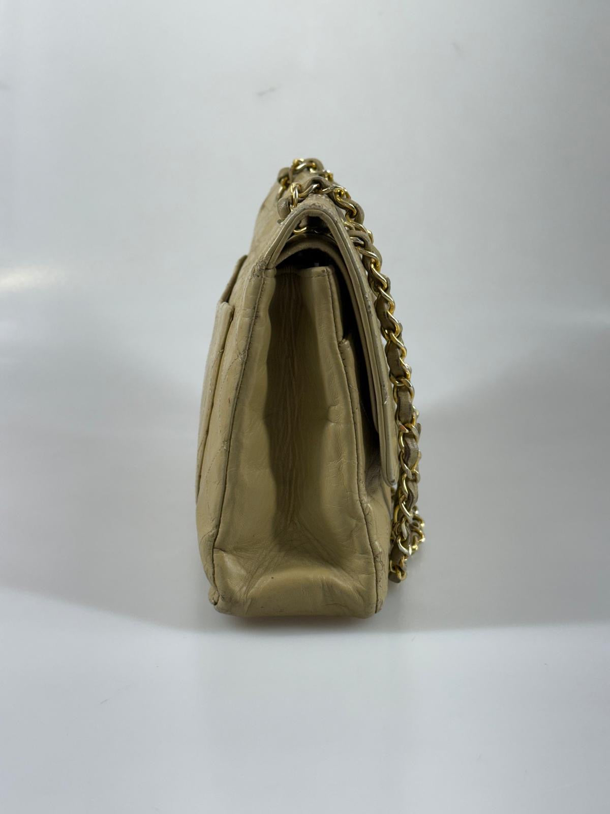 Chanel classic flap SV16250