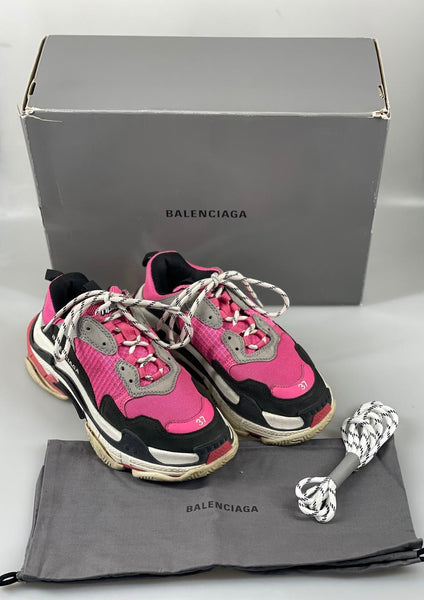 Balenciaga triple S sneakers 37 SV13039