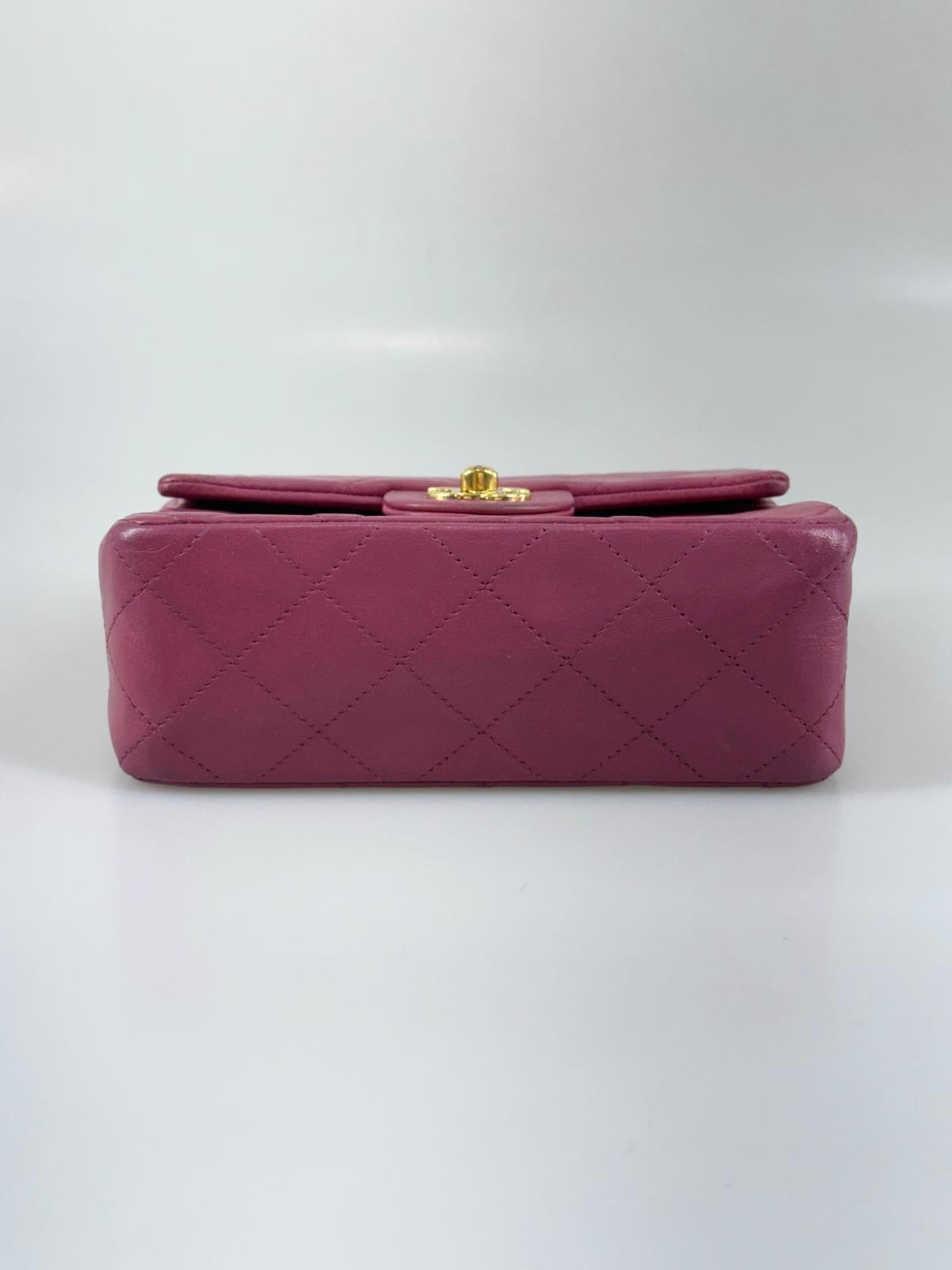 Chanel square flap väska SV15964