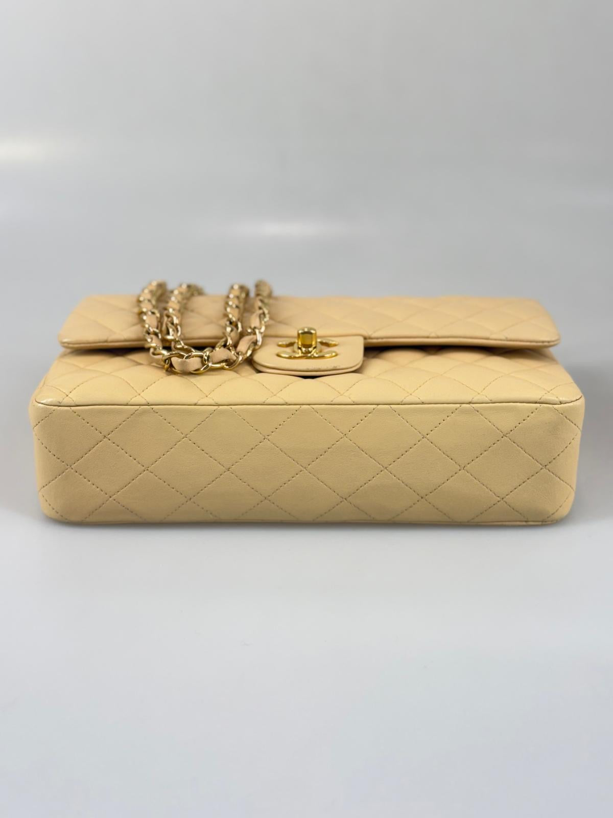Chanel classic medium flap väska SV15962