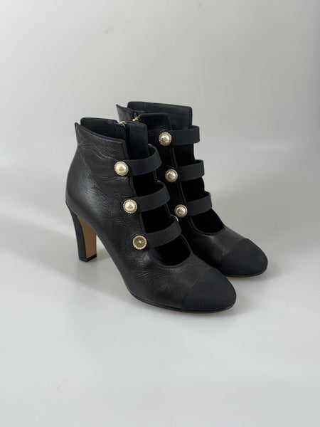 Chanel stövletter 37 SV15412