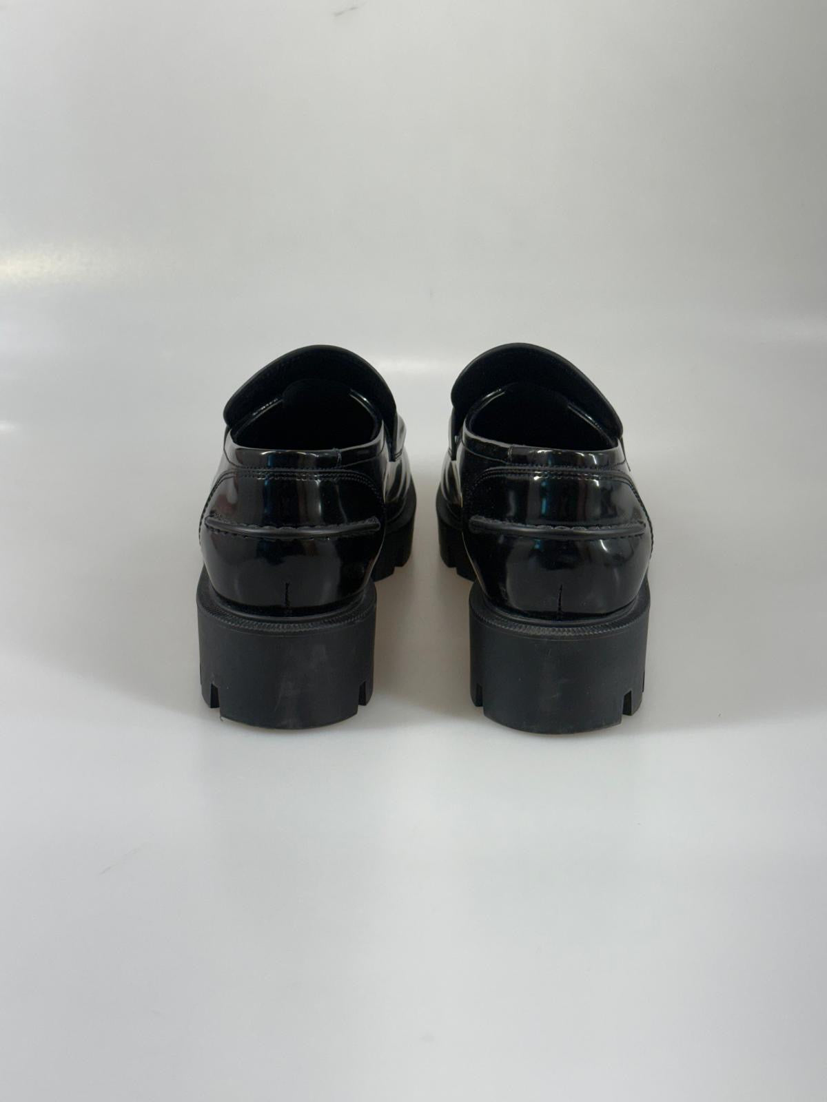 Christian Louboutin loafers 38 SV15809