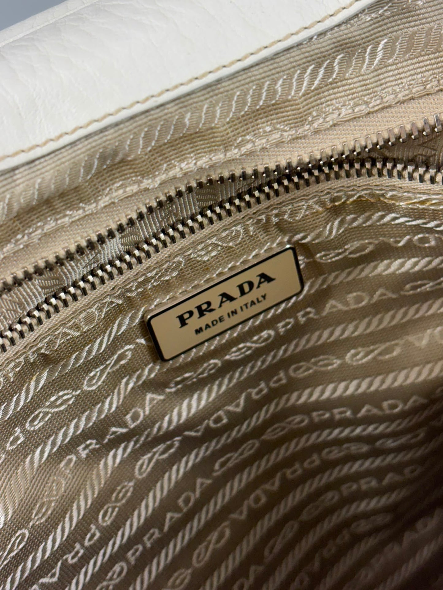 Prada väska SV16238