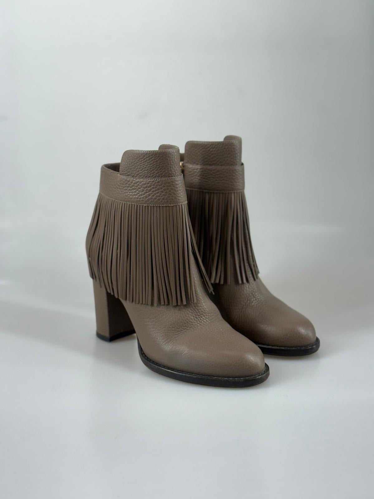 Valentino Garavani boots 39 SV15933