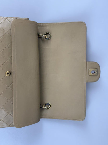 Chanel classic flap SV16250