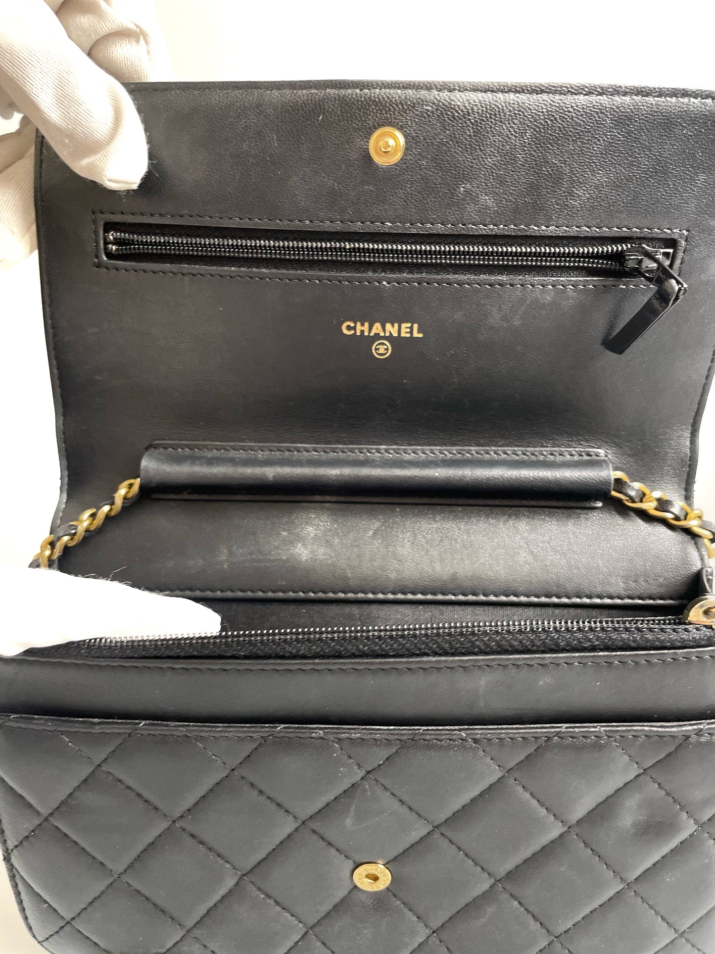 Chanel WOC boy väska SV9690
