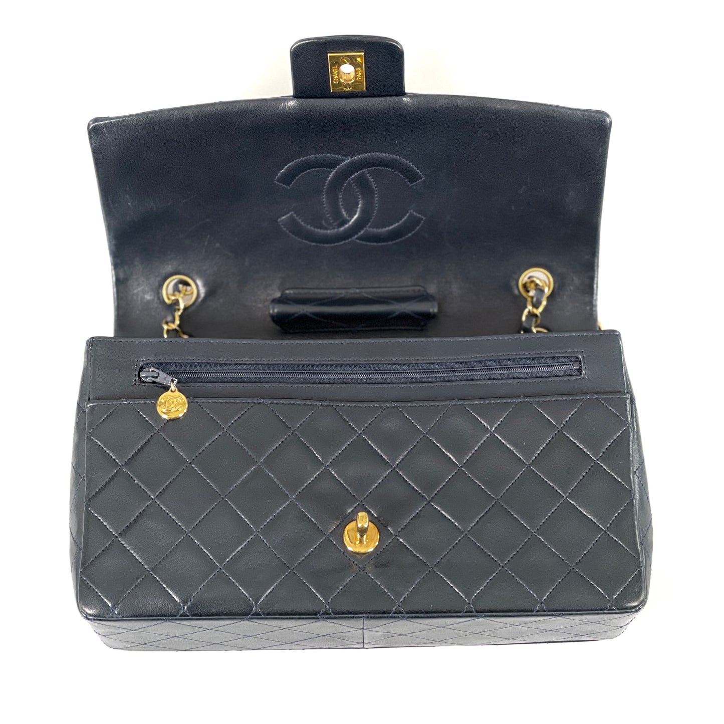 Chanel single flap mörkblå 90-tal SV8282